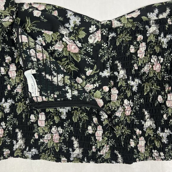 OAK + FORT Ditzy Floral Long Puff Sleeve Sweetheart Neck Smocked Crop Top Large - Picture 9 of 12